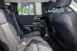 2022 Mitsubishi
Outlander ES