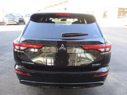 2024 Mitsubishi Outlander PHEV GSR