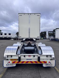 2019 Vawdrey
                St3 34 Pallet Sd B Double Refrigerated Roll Back Lead