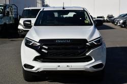 2024 Isuzu
MU-X LS-M