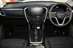 2024 Isuzu
MU-X LS-M