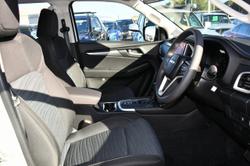 2024 Isuzu
MU-X LS-M