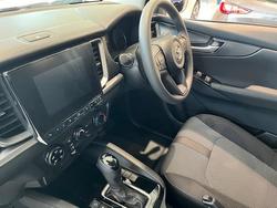 2024 Mazda
                BT-50 XT