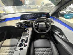 2025 Peugeot
                3008 GT Premium Hybrid