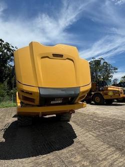 2014 Caterpillar
                730C 