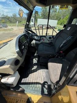 2014 Caterpillar
                730C 