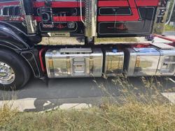 2017 Mack Clxt Superliner