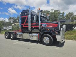 2017 Mack Clxt Superliner