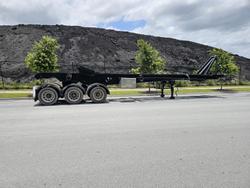 2008 Moore 36 Hooklift Stable Tip Black