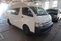 2006 Toyota Hiace Commuter TRH223R French Vanilla