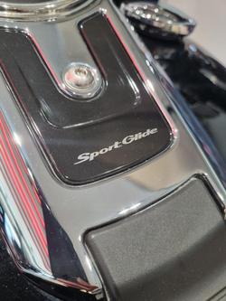 2022 Harley-Davidson Sport Glide 107 (FLSB) Softail Black