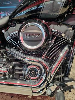 2022 Harley-Davidson Sport Glide 107 (FLSB) Softail Black