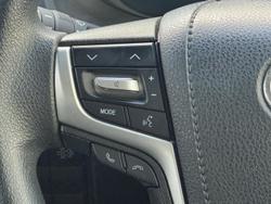 2019 Toyota
Landcruiser Prado GX