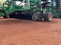 Great Plains 40 Turbo Max 4000 Vertical Tillage