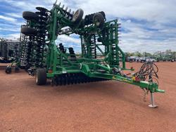Great Plains
40 Turbo Max 4000 Vertical Tillage
