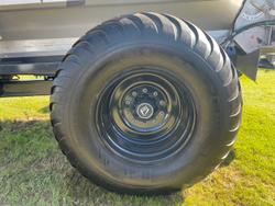 2025 Hansa
T12 Single Axle Trailing Spreader