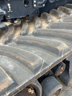 2015 Challenger Mt875e