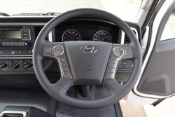 2025 HYUNDAI EX9 LWB WHITE