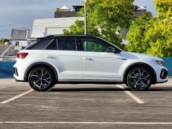 2024 Volkswagen
T-Roc R
