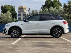 2024 Volkswagen
T-Roc R