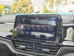 2024 Volkswagen
T-Roc R