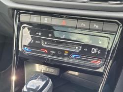 2024 Volkswagen
T-Roc R