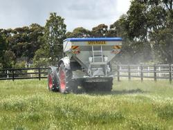 2023 HANSA L5 5000 LTR 3PL Disc Spreader