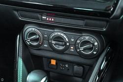 2024 Mazda
2 G15 Pure SP