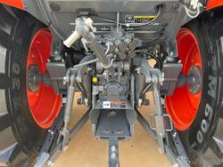 2024 Kubota M7040 Suhd 68Hp Rops Tractor
