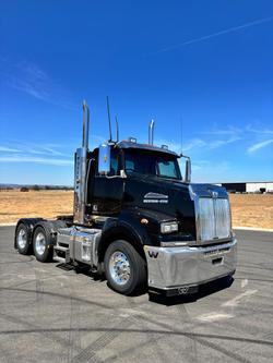 Western Star 5800 Series