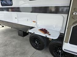 2025 JAYCO
SILVERLINE 22.68-5.OB.SL-MY25