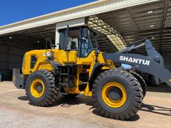 2024 Shantui
L56 Articulated Wheeled Loader - Unbelievable Value