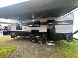 2025 JB Caravans Dirtroader 20'8 Bunk