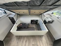 2025 JB Caravans Dirtroader 20'8 Bunk