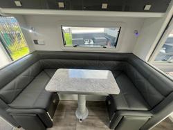 2025 JB Caravans Dirtroader 20'8 Bunk