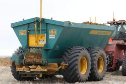 Nufab
33m³ Twin Axle Spreader