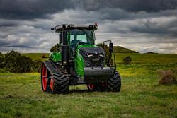 2024 Fendt 943 Vario Mt 431 Hp Tracked Tractor