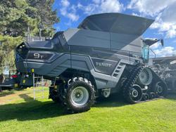 Fendt Ideal 9T Twin Rotor Harvester