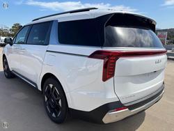 2025 Kia
                Carnival GT-Line HEV
