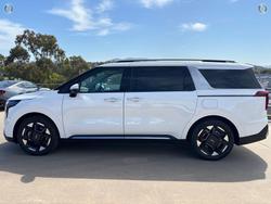2025 Kia
                Carnival GT-Line HEV