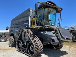 FENDT Ideal 8T Twin Rotor Harvester
