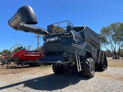FENDT Ideal 8T Twin Rotor Harvester