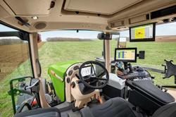 2025 Fendt
                1050 Vario 517 Hp Tractor 