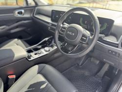 2024 Kia
Sorento Sport+