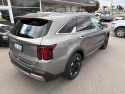 2025 Kia Sorento Sport