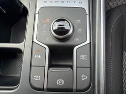 2025 Kia Sorento Sport