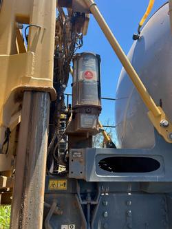 2013 Rogator Rg1300 YELLOW