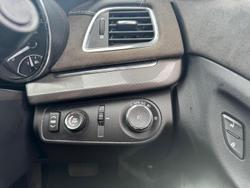 2017 Holden
Calais V
