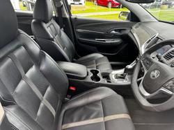 2017 Holden
Calais V