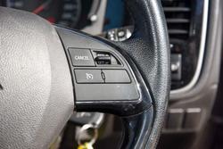 2016 Mitsubishi Outlander LS